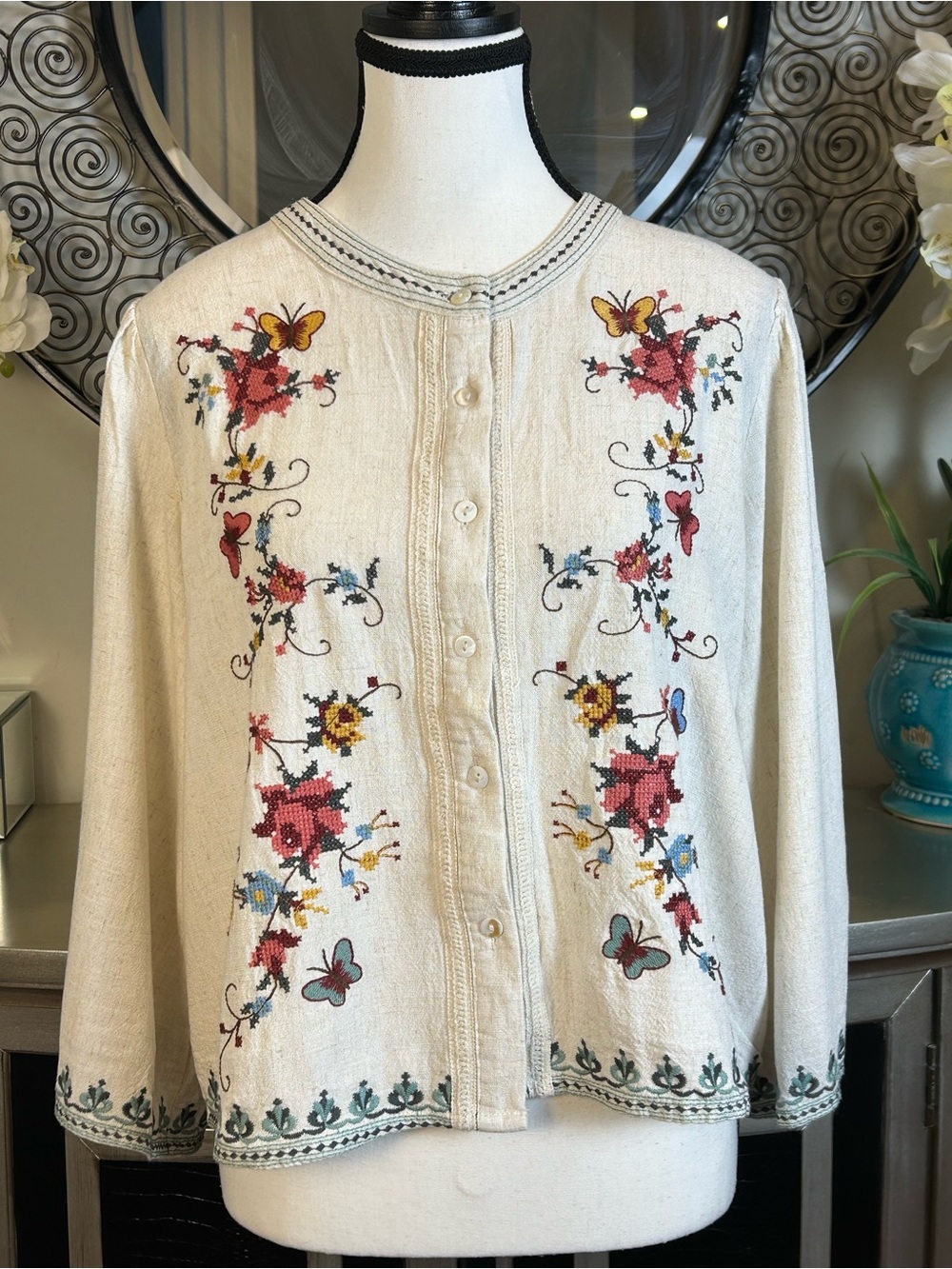 Solitaire Cream Button-Front Cardigan with Multicolor Floral Embroidery